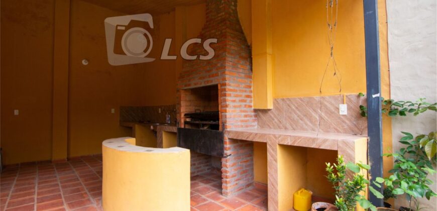 0146 CASA EN MARIANO ROQUE ALONSO, BARRIO MARIA AUXILIADORA