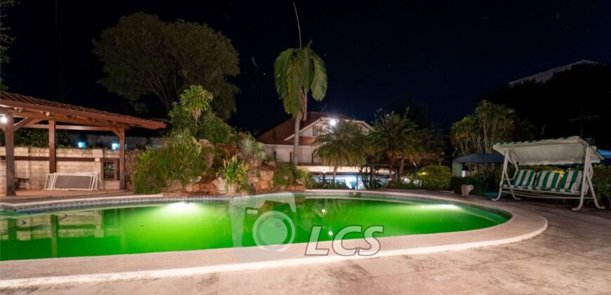 0156 RESIDENCIA EN LAMBARÉ, ZONA YACHT Y GOLF CLUB