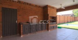 0764 RESIDENCIA A ESTRENAR, BARRIO MBOCAYATY