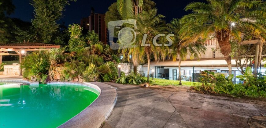 0156 RESIDENCIA EN LAMBARÉ, ZONA YACHT Y GOLF CLUB