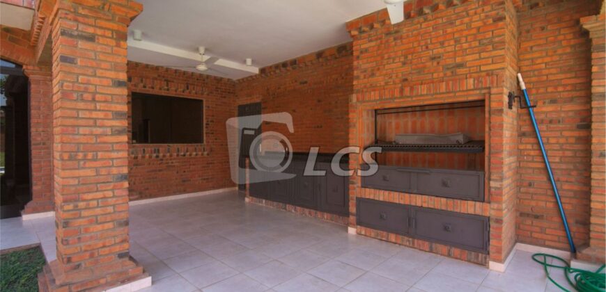 0764 RESIDENCIA A ESTRENAR, BARRIO MBOCAYATY