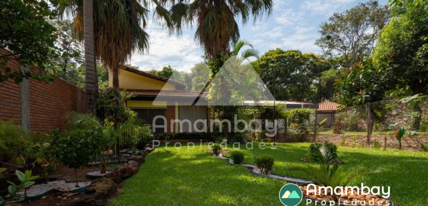 0149 CASA EN BARRIO SANTA LIBRADA, ZONA AVDA. PERÓN