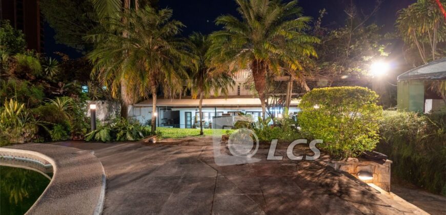 0156 RESIDENCIA EN LAMBARÉ, ZONA YACHT Y GOLF CLUB