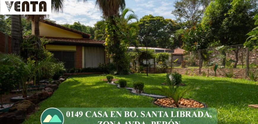 0149 CASA EN BARRIO SANTA LIBRADA, ZONA AVDA. PERÓN