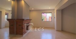 0764 RESIDENCIA A ESTRENAR, BARRIO MBOCAYATY