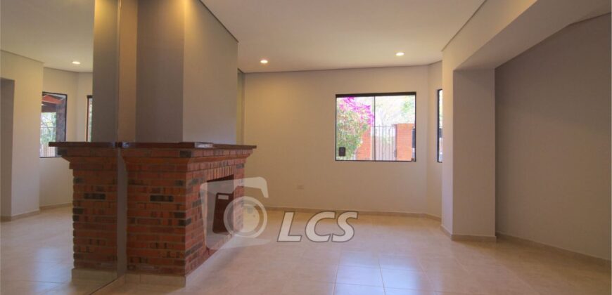 0764 RESIDENCIA A ESTRENAR, BARRIO MBOCAYATY