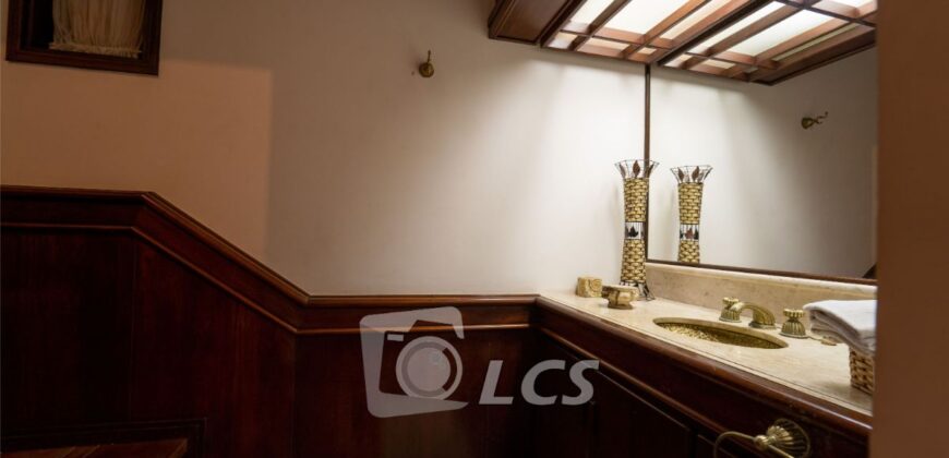 0156 RESIDENCIA EN LAMBARÉ, ZONA YACHT Y GOLF CLUB