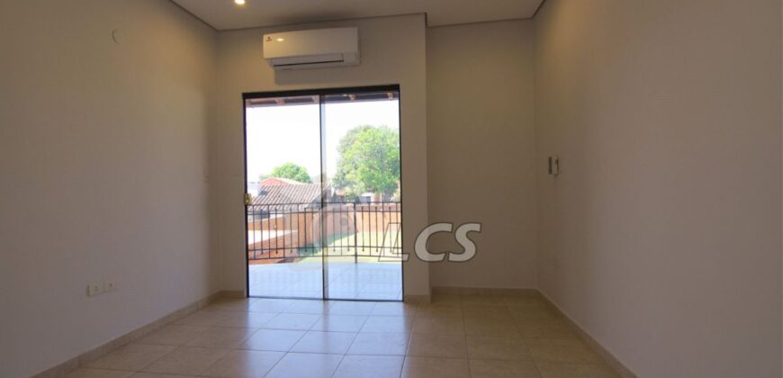 0764 RESIDENCIA A ESTRENAR, BARRIO MBOCAYATY