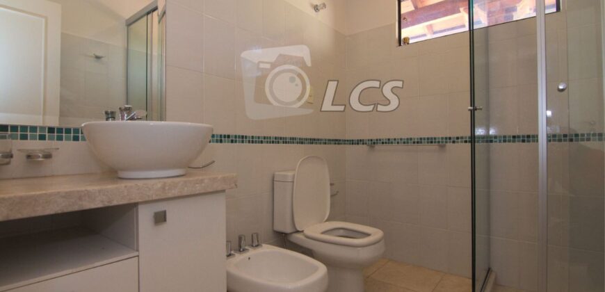 0764 RESIDENCIA A ESTRENAR, BARRIO MBOCAYATY