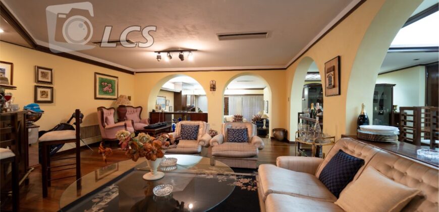 0156 RESIDENCIA EN LAMBARÉ, ZONA YACHT Y GOLF CLUB