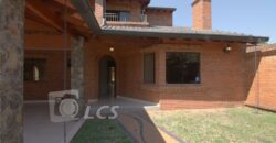 0764 RESIDENCIA A ESTRENAR, BARRIO MBOCAYATY