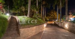 0156 RESIDENCIA EN LAMBARÉ, ZONA YACHT Y GOLF CLUB