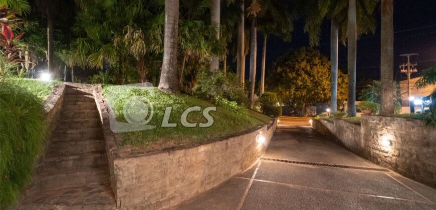 0156 RESIDENCIA EN LAMBARÉ, ZONA YACHT Y GOLF CLUB