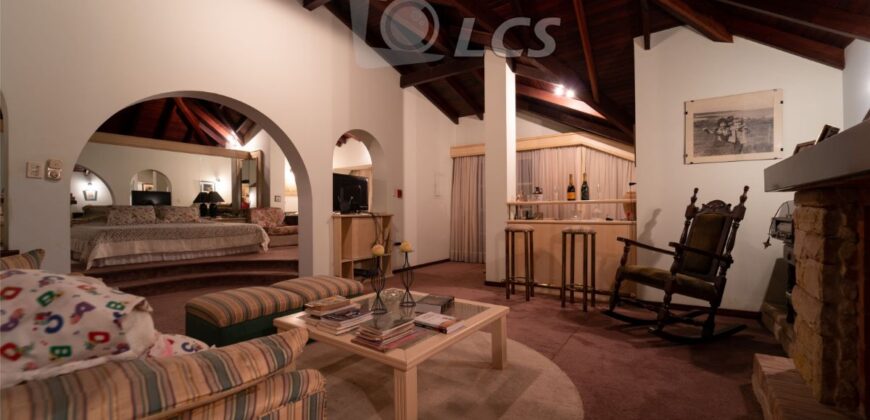 0156 RESIDENCIA EN LAMBARÉ, ZONA YACHT Y GOLF CLUB