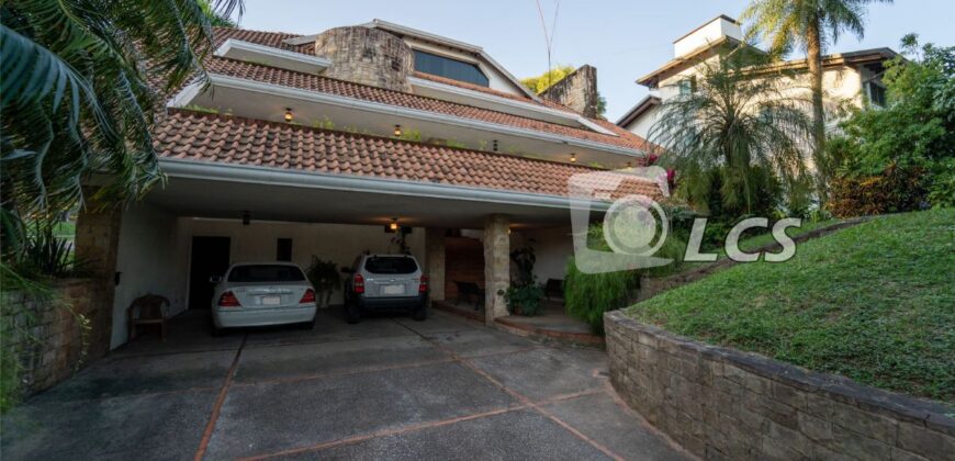 0156 RESIDENCIA EN LAMBARÉ, ZONA YACHT Y GOLF CLUB