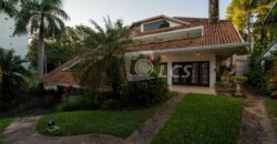 0156 RESIDENCIA EN LAMBARÉ, ZONA YACHT Y GOLF CLUB