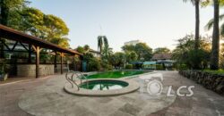 0156 RESIDENCIA EN LAMBARÉ, ZONA YACHT Y GOLF CLUB