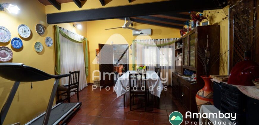 0149 CASA EN BARRIO SANTA LIBRADA, ZONA AVDA. PERÓN