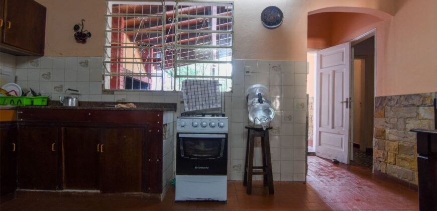 A0197 ALQUILO CASA EN BARRIO SAN VICENTE