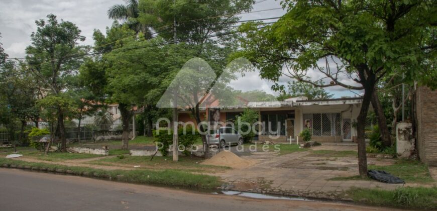 0045 TERRENO EN BARRIO SANTA LIBRADA, SOBRE AVDA. PERÓN