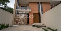 A0184 ALQUILO DUPLEX EN LAMBARE, ZONA EX HOSPITAL DEL CORAZÓN