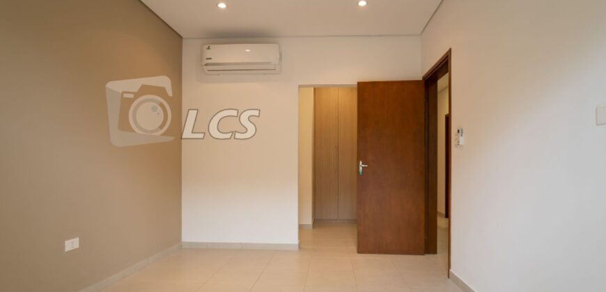 0159 DUPLEX EN LAMBARE, ZONA BALANSA CENTRO MÉDICO