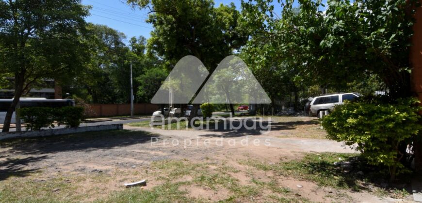 0045 TERRENO EN BARRIO SANTA LIBRADA, SOBRE AVDA. PERÓN