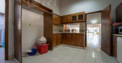 A0198 ALQUILO CASA EN LAMBARÉ, CONDOMINIO PLAZA DE LOS MANGOS