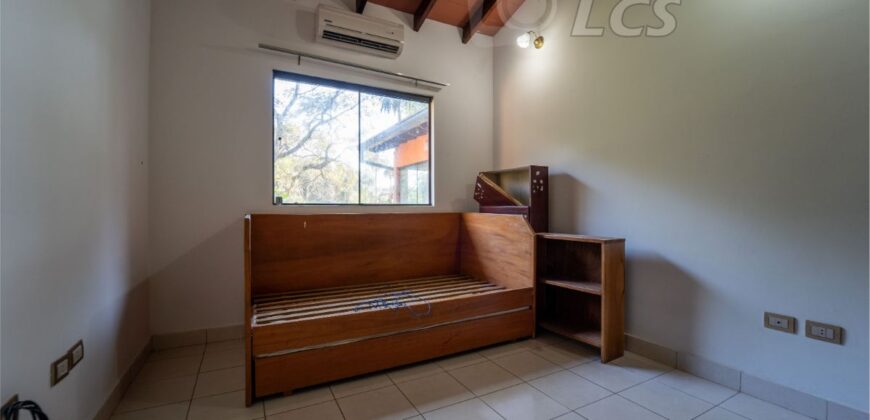 A0198 ALQUILO CASA EN LAMBARÉ, CONDOMINIO PLAZA DE LOS MANGOS