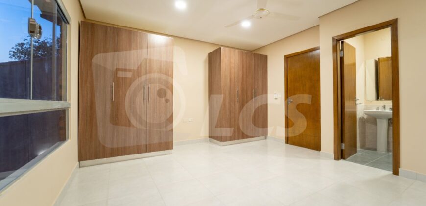 0181 DUPLEX EN LAMBARÉ, ZONA YACHT Y GOLF CLUB