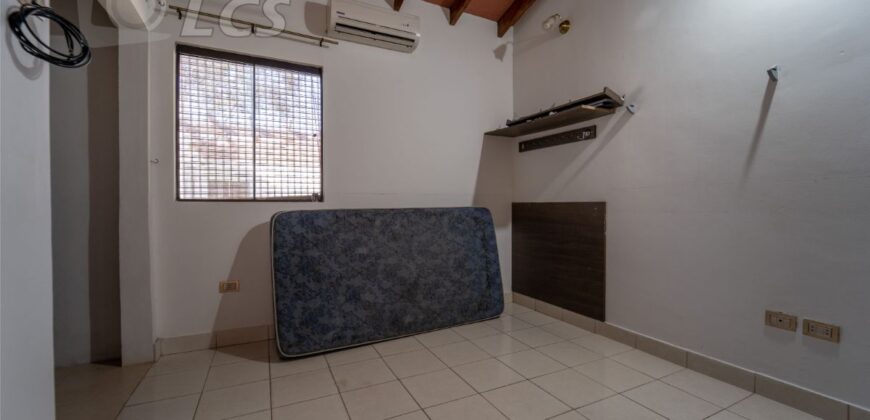 A0198 ALQUILO CASA EN LAMBARÉ, CONDOMINIO PLAZA DE LOS MANGOS