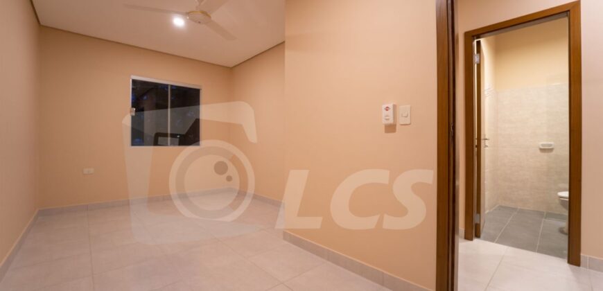 0181 DUPLEX EN LAMBARÉ, ZONA YACHT Y GOLF CLUB