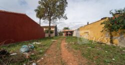 0184 TERRENO EN LAMBARÉ, ZONA SUPERMERCADO EL PUEBLO