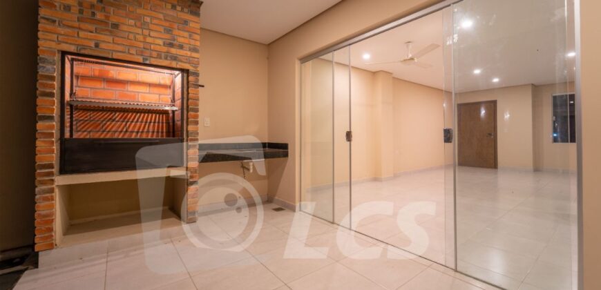 0181 DUPLEX EN LAMBARÉ, ZONA YACHT Y GOLF CLUB