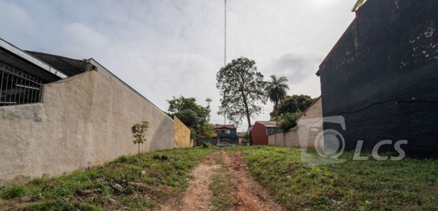 0184 TERRENO EN LAMBARÉ, ZONA SUPERMERCADO EL PUEBLO