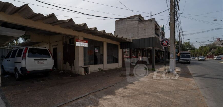 0197 TERRENO Y SALÓN COMERCIAL EN LAMBARÉ, ZONA AVDA. CACIQUE LAMBARÉ