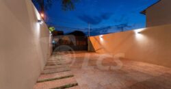 0181 DUPLEX EN LAMBARÉ, ZONA YACHT Y GOLF CLUB