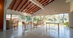 A0198 ALQUILO CASA EN LAMBARÉ, CONDOMINIO PLAZA DE LOS MANGOS