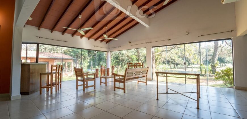 A0198 ALQUILO CASA EN LAMBARÉ, CONDOMINIO PLAZA DE LOS MANGOS