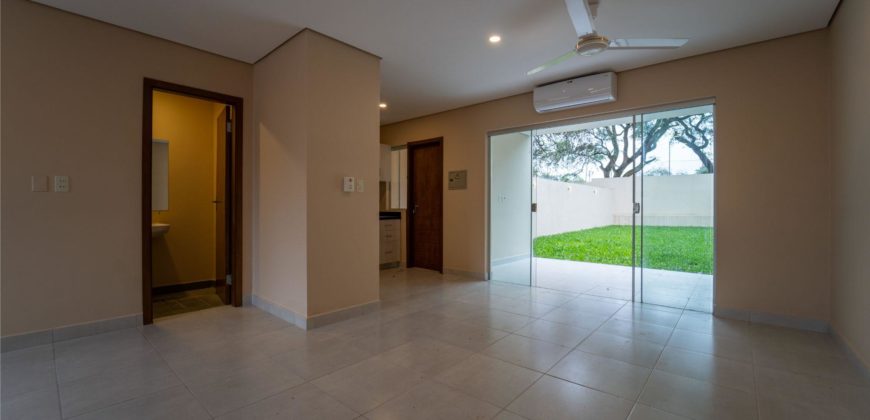 0181 DUPLEX EN LAMBARÉ, ZONA YACHT Y GOLF CLUB