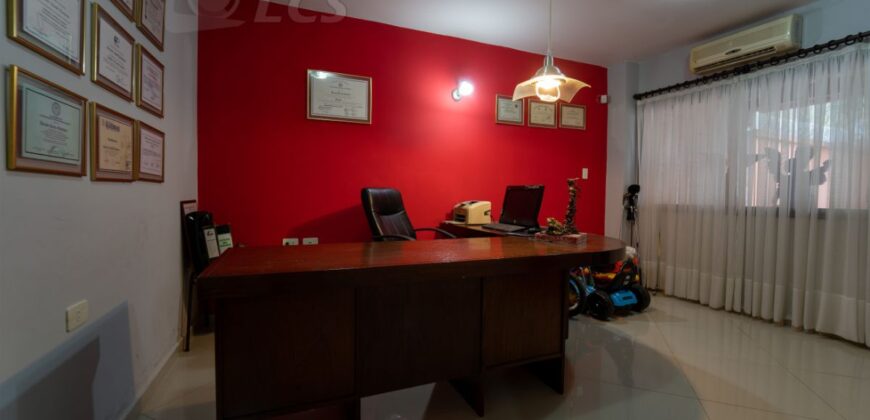 0214 CASA EN LAMBARE, ZONA HOSPITAL DEL CORAZÓN