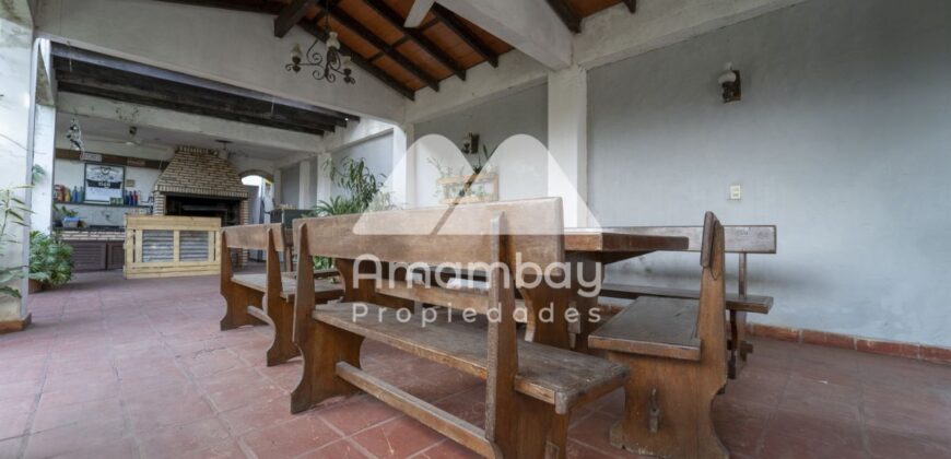 0213 CASA EN VILLA MORRA, ZONA AVDA. SAN MARTÍN