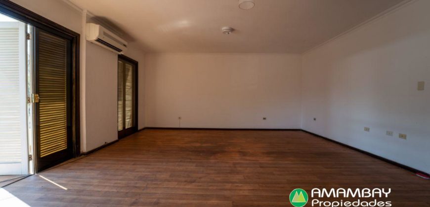 0207 DEPARTAMENTO EN VILLA MORRA, ZONA AVDA. MCAL. LÓPEZ