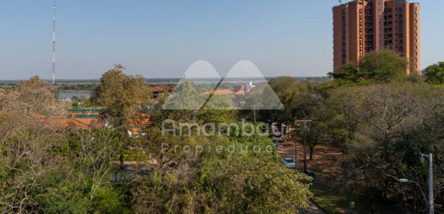 0210 DEPARTAMENTO EN LAMBARÉ, ZONA YACHT Y GOLF CLUB