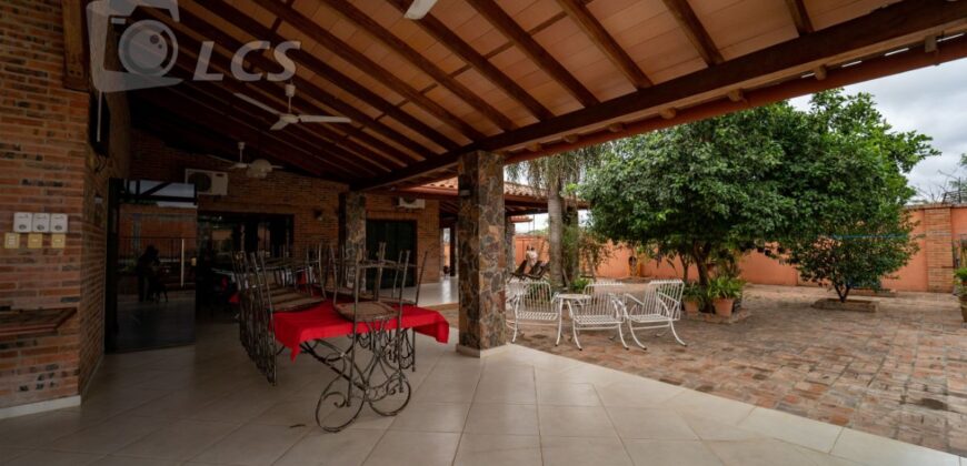 0214 CASA EN LAMBARE, ZONA HOSPITAL DEL CORAZÓN