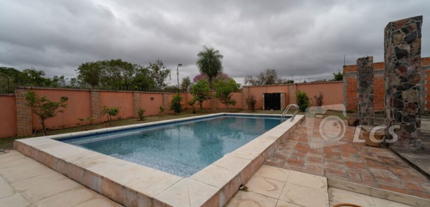 0214 CASA EN LAMBARE, ZONA HOSPITAL DEL CORAZÓN