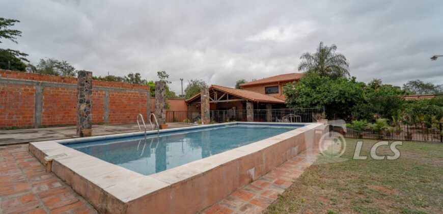0214 CASA EN LAMBARE, ZONA HOSPITAL DEL CORAZÓN