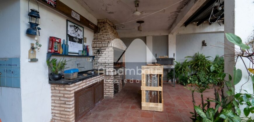 0213 CASA EN VILLA MORRA, ZONA AVDA. SAN MARTÍN