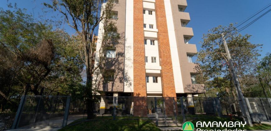 0210 DEPARTAMENTO EN LAMBARÉ, ZONA YACHT Y GOLF CLUB