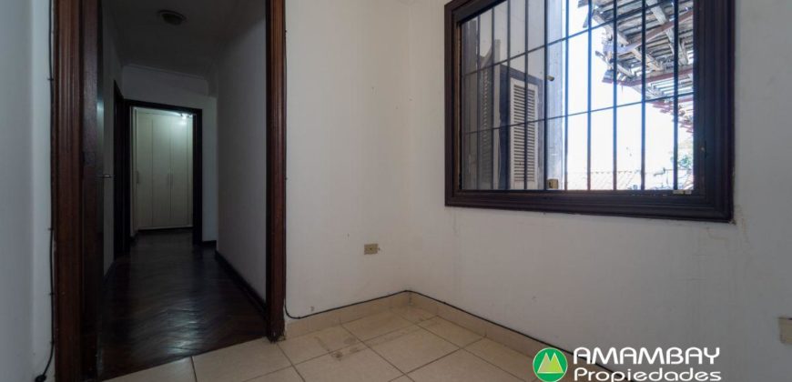 0207 DEPARTAMENTO EN VILLA MORRA, ZONA AVDA. MCAL. LÓPEZ